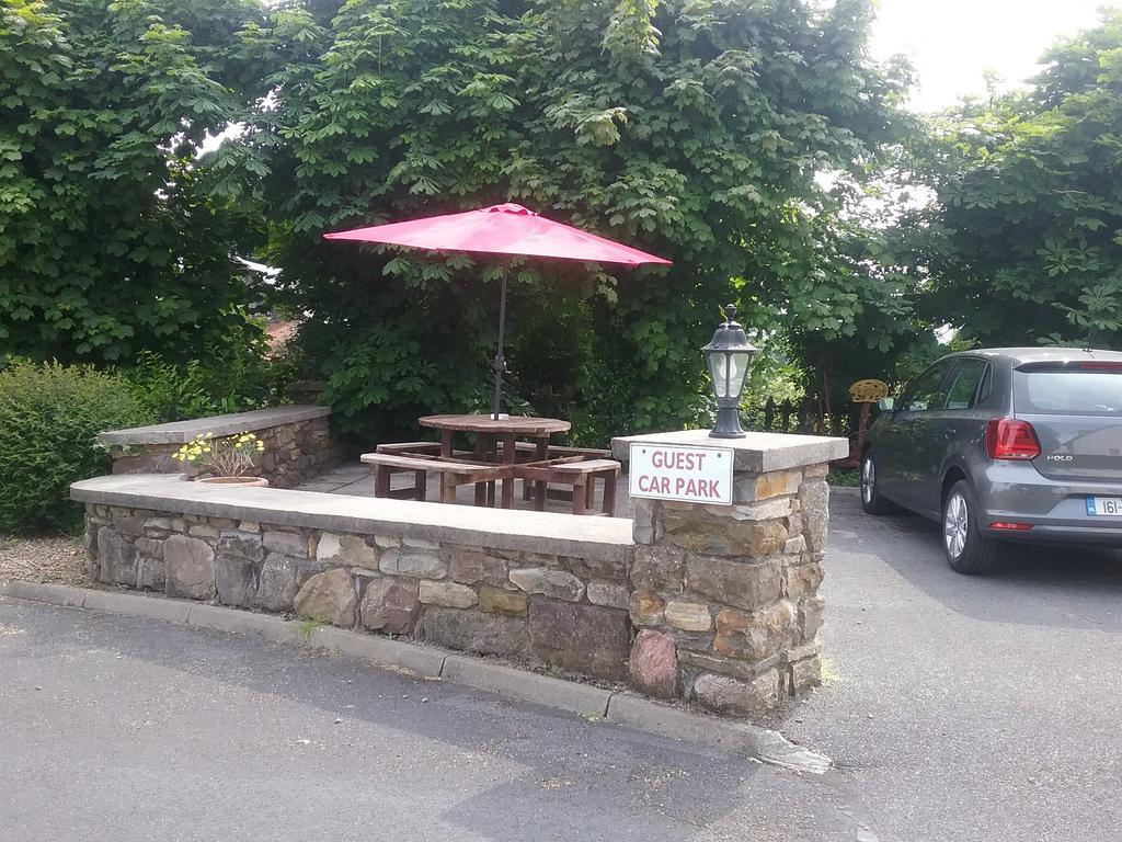 Rocksberry Bed & Breakfast Castlebar Exterior foto